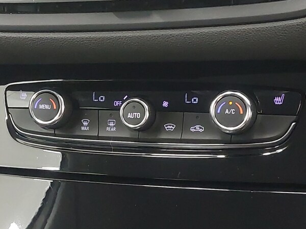 Used Vauxhall Grandland 2023 for sale - 75971886: Photo 17
