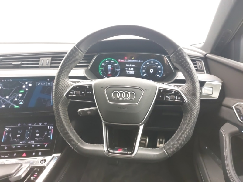 Used Audi Q8 2023 for sale - 77907633: Photo 7