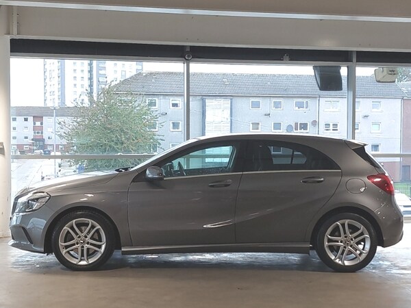 Used Mercedes-Benz A-Class 2018 for sale - 76238038: Photo 4