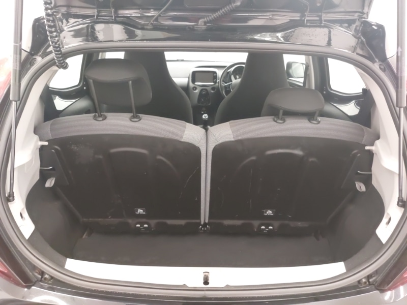 Used Toyota AYGO 2019 for sale - 77105517: Photo 8