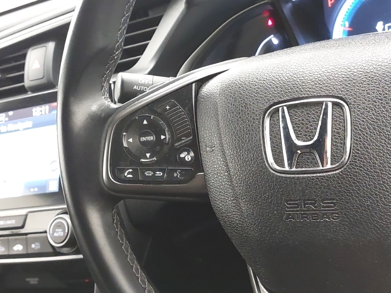 Used Honda Civic 2019 for sale - 76630516: Photo 11