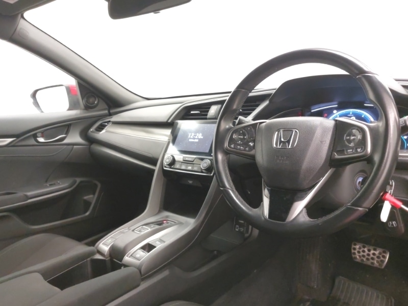 Used Honda Civic 2019 for sale - 76630516: Photo 18