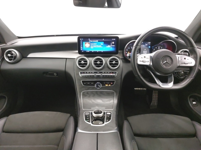 Used Mercedes-Benz C-Class 2018 for sale - 76150386: Photo 2