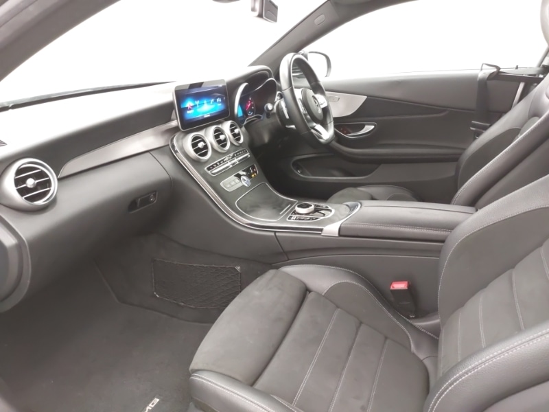 Used Mercedes-Benz C-Class 2018 for sale - 76150386: Photo 5