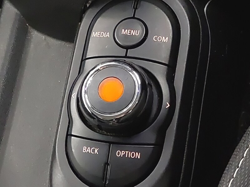 Used MINI Hatch 2019 for sale - 76695692: Photo 17