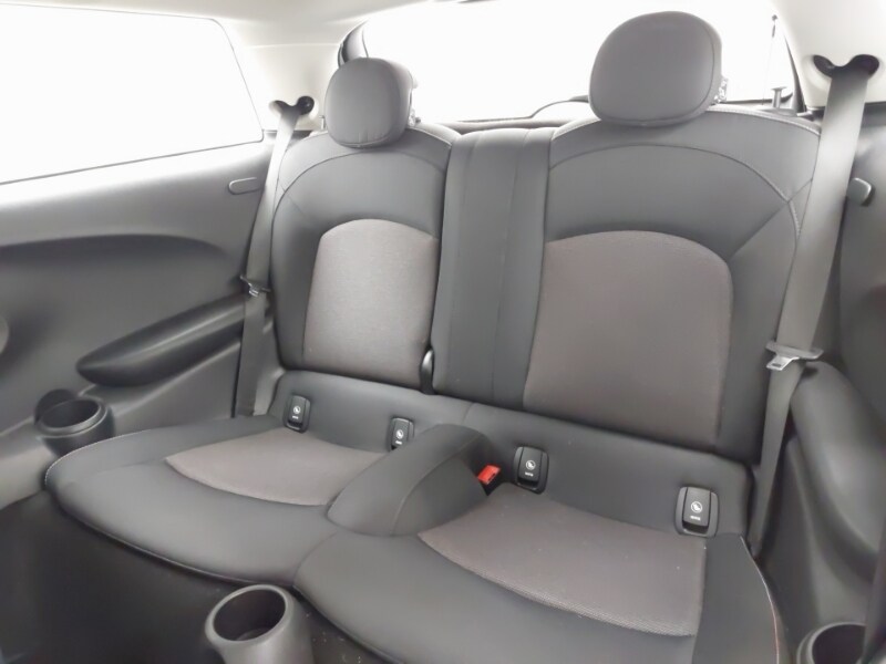 Used MINI Hatch 2019 for sale - 76695692: Photo 6
