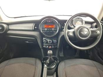 Used MINI Hatch 2017 for sale - 79310752: Photo