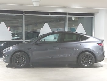 Used Tesla Model Y 2022 for sale - 77160263: Photo