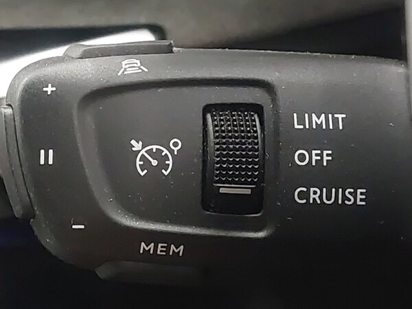 Used Peugeot 3008 2021 for sale - 75989460: Photo 15