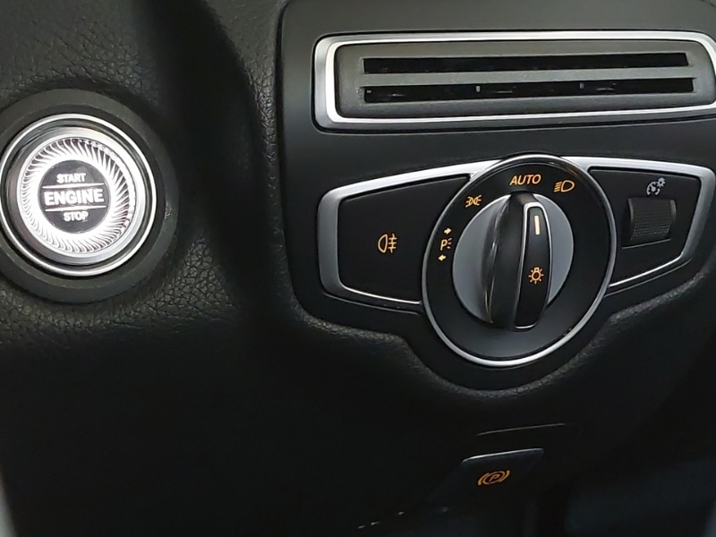 Used Mercedes-Benz C Class 2021 for sale - 77664009: Photo 19