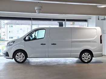 Used Renault Trafic 2024 for sale - 79618493: Photo