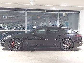 Used Porsche Panamera 2017 for sale - 77568942: Photo