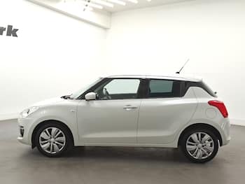 Used Suzuki Swift 2018 for sale - 79517627: Photo