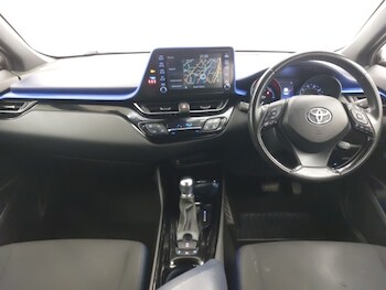 Used Toyota C-HR 2020 for sale - 78621909: Photo