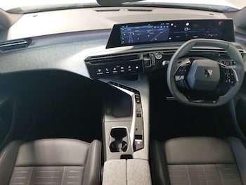 Used Peugeot 5008 2025 for sale - 76771317: Photo