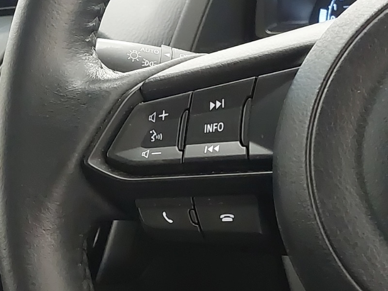 Used Mazda Mazda2 2023 for sale - 77664001: Photo 11