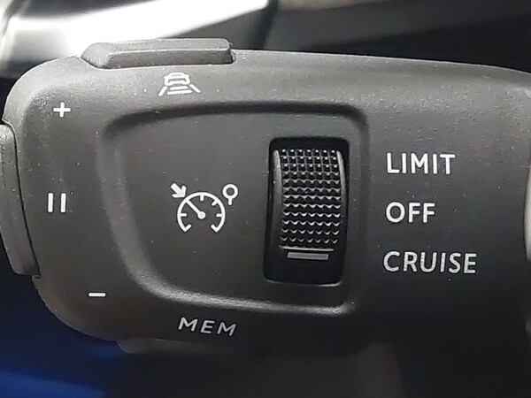 Used Peugeot 3008 2023 for sale - 76066568: Photo 15