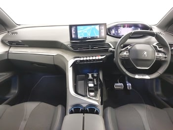 Used Peugeot 3008 2023 for sale - 76066568: Photo 2