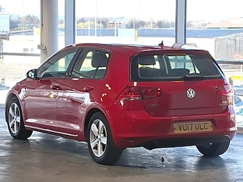 Used Volkswagen Golf 2017 for sale - 78945632: Photo