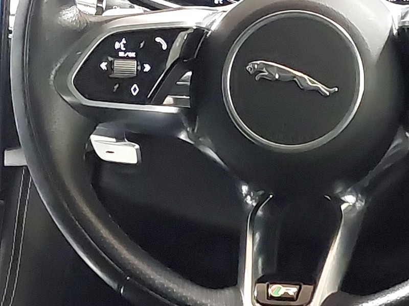 Used Jaguar F-Pace 2022 for sale - 76737039: Photo 10