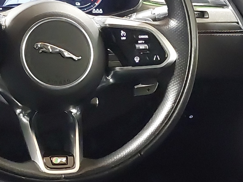 Used Jaguar F-Pace 2022 for sale - 76737039: Photo 11