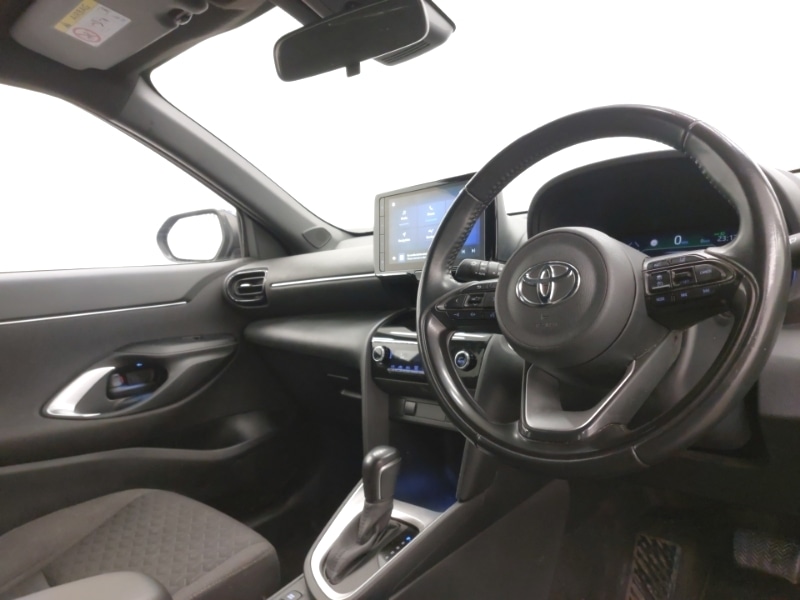 Used Toyota Yaris Cross 2022 for sale - 76506832: Photo 19