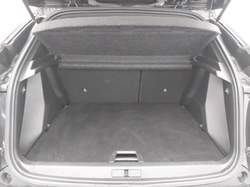 Used Peugeot 2008 2020 for sale - 77722033: Photo 8