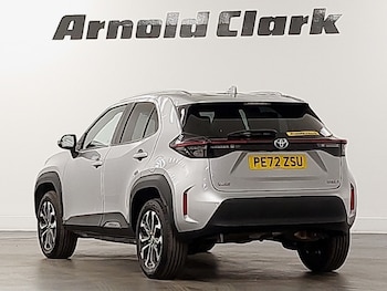 Used Toyota Yaris Cross 2022 for sale - 79001371: Photo