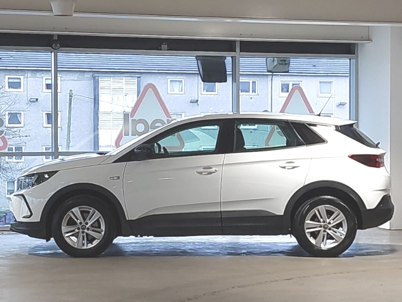 Used Vauxhall Grandland 2022 for sale - 77114649: Photo 4