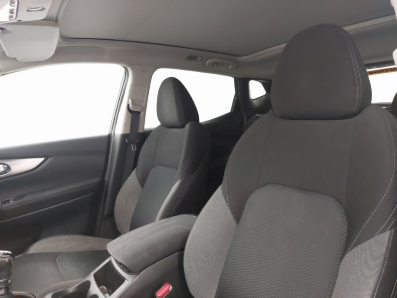 Used Nissan Qashqai 2018 for sale - 77371127: Photo 5