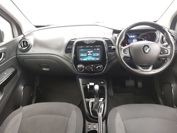 Used Renault Captur 2017 for sale - 76644164: Photo