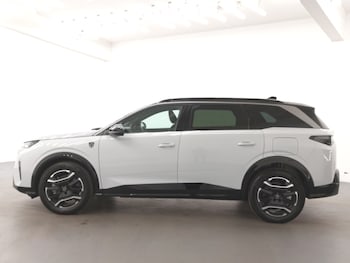 Used Peugeot 5008 2025 for sale - 77165238: Photo