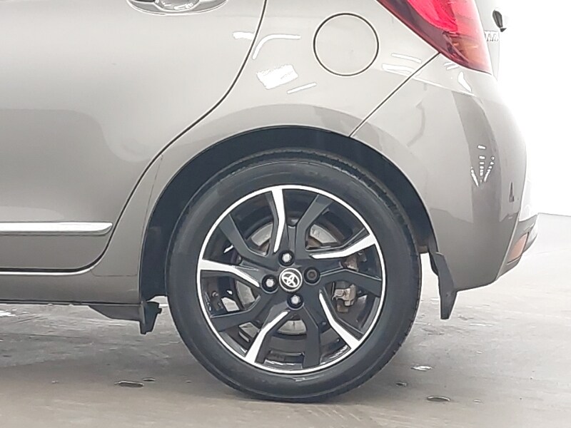 Used Toyota Yaris 2016 for sale - 77947700: Photo 12