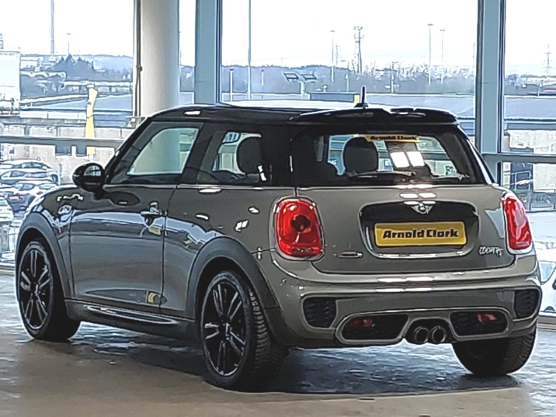 Used MINI Hatch 2018 for sale - 77832476: Photo 3