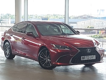 2022 - 300h 2.5 4dr CVT