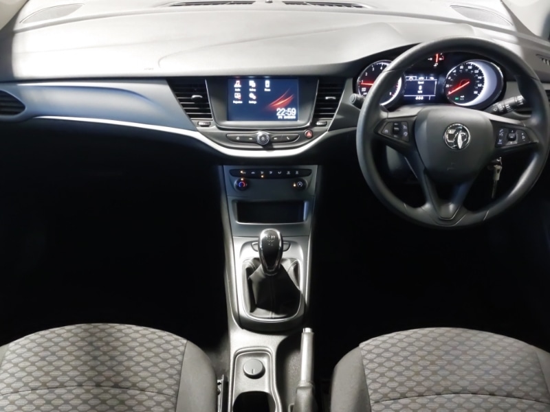 Used Vauxhall Astra 2019 for sale - 77466691: Photo 2