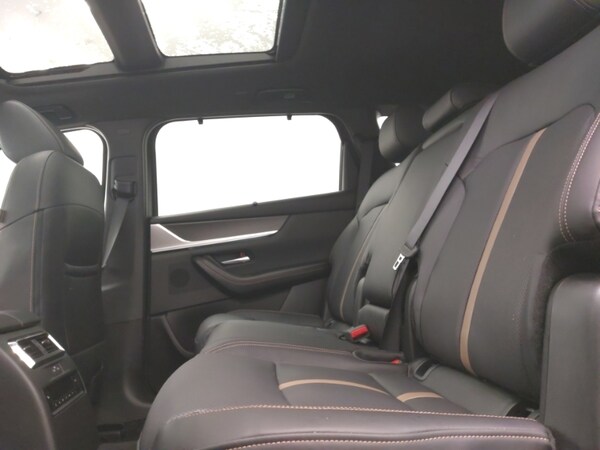 Used Mazda CX-80 2025 for sale - 76213259: Photo 6