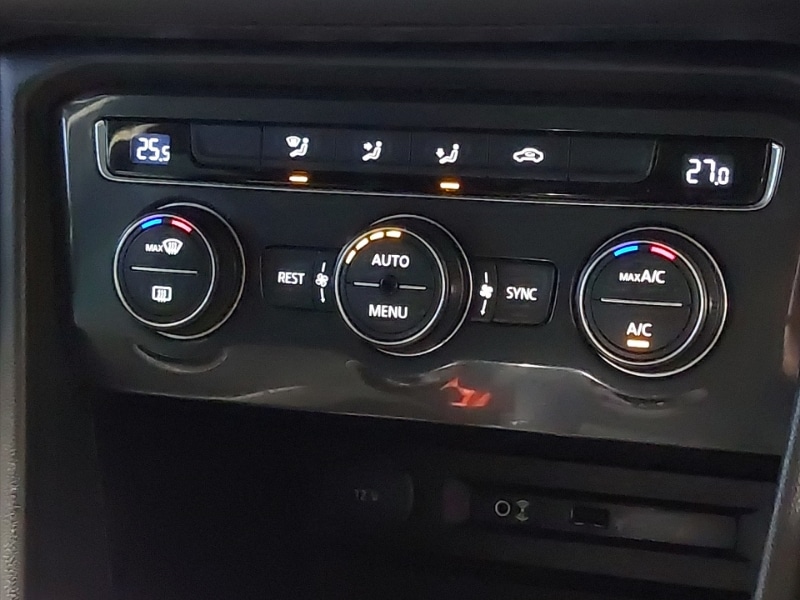 Used Volkswagen Tiguan 2017 for sale - 77189759: Photo 15