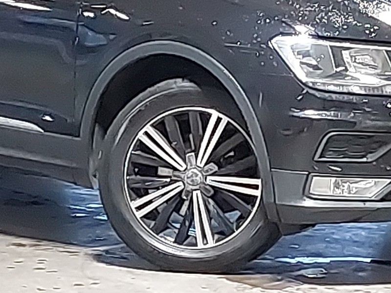 Used Volkswagen Tiguan 2017 for sale - 77189759: Photo 9