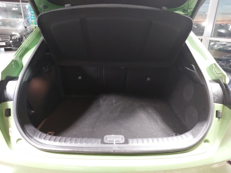 Used Kia XCeed 2023 for sale - 76737095: Photo 8