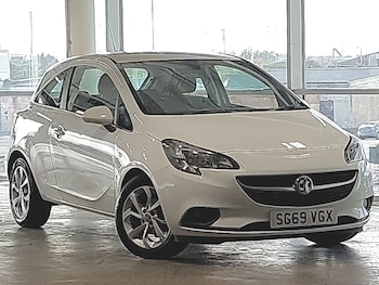 Vauxhall - Corsa