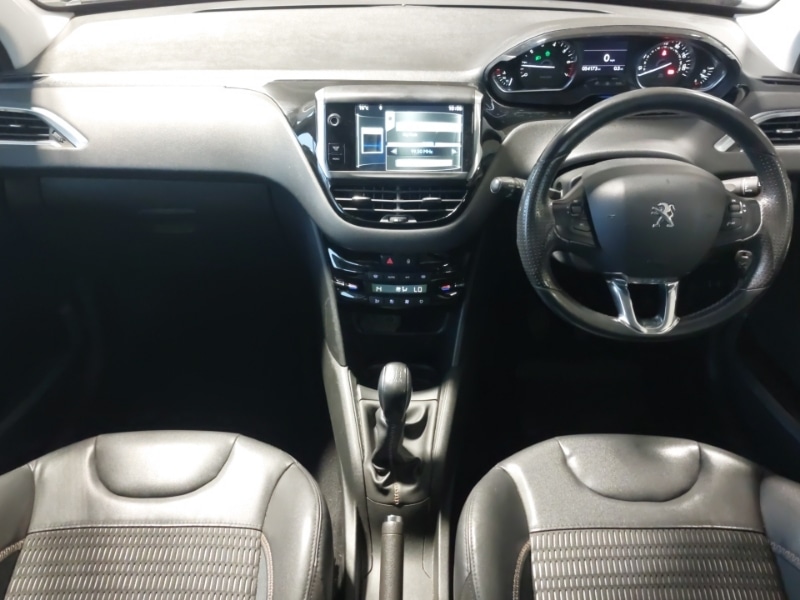 Used Peugeot 208 2013 for sale - 77644278: Photo 2