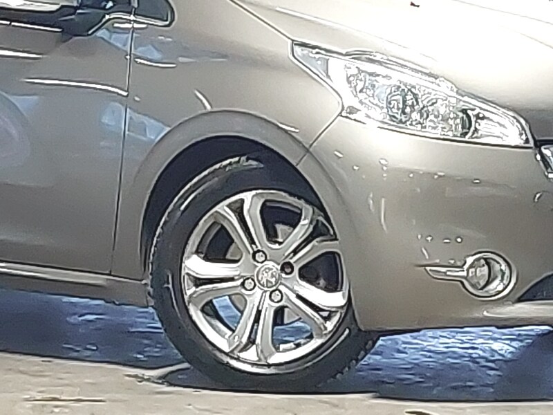 Used Peugeot 208 2013 for sale - 77644278: Photo 9