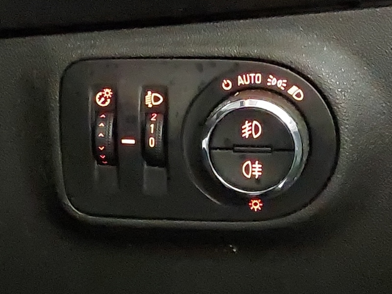 Used Vauxhall Corsa 2017 for sale - 77357915: Photo 16