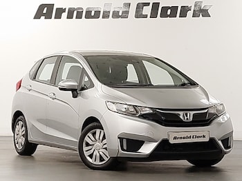 Used Honda Jazz 2017 for sale - 76160498: Photo