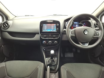 Used Renault Clio 2018 for sale - 79581268: Photo