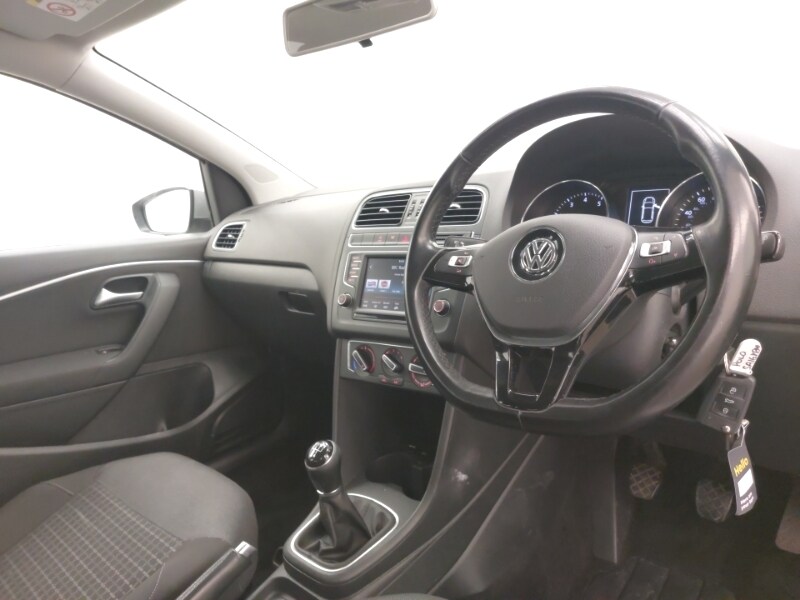 Used Volkswagen Polo 2016 for sale - 77678154: Photo 18