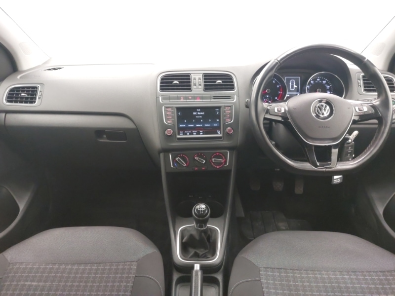 Used Volkswagen Polo 2016 for sale - 77678154: Photo 2