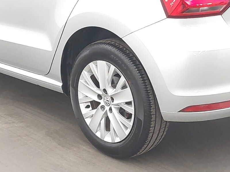 Used Volkswagen Polo 2016 for sale - 77678154: Photo 9