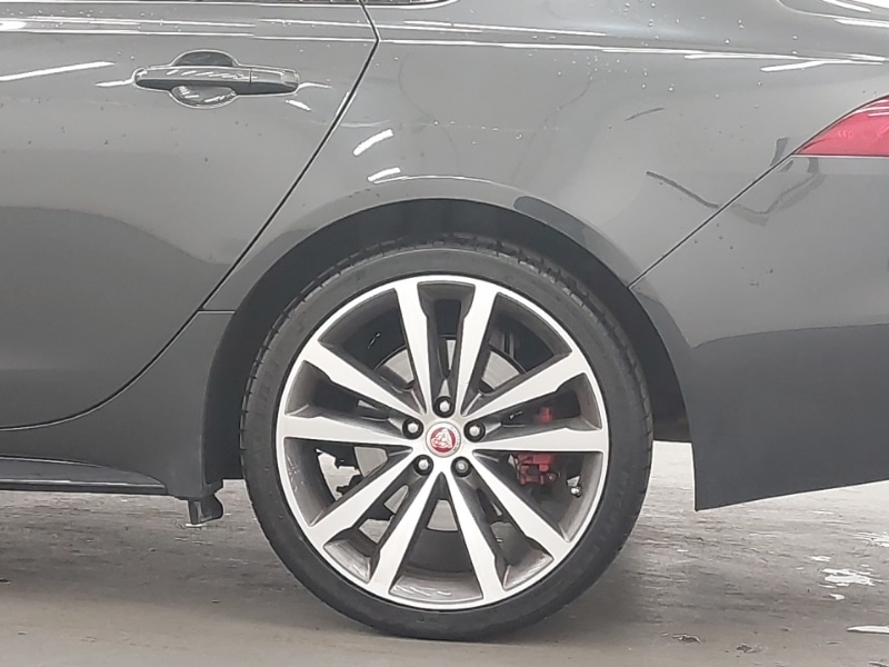 Used Jaguar XF 2017 for sale - 76066783: Photo 12